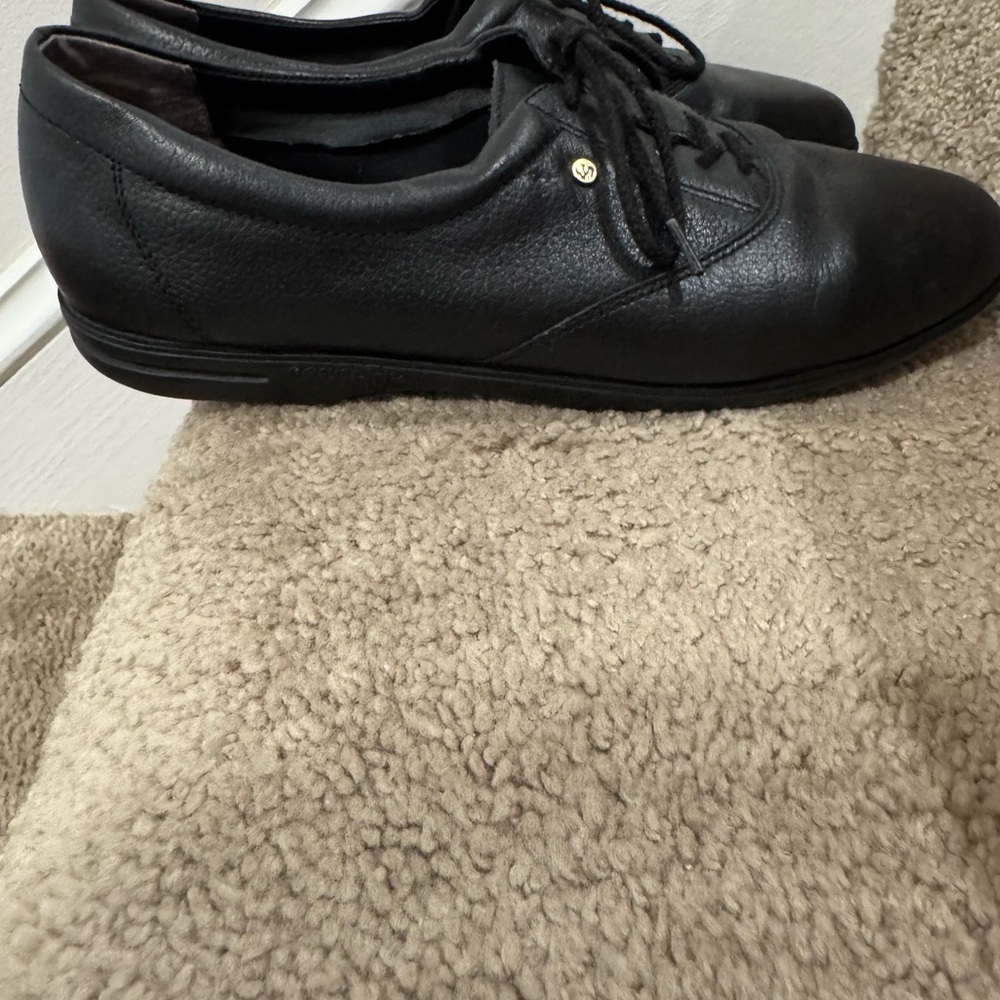 Easy Spirit Black Oxford Dress Shoes - Picture 2 of 4